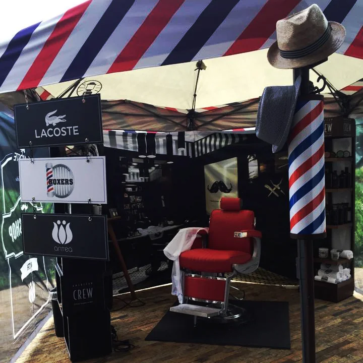 Activacion BarberShop — Lacoste